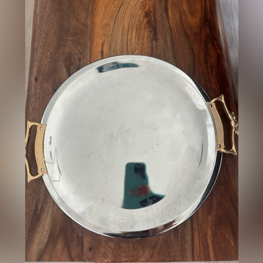 Vintage Kromex Round Chrome
Serving Tray with Brass
Decorative Handles 1960s USA